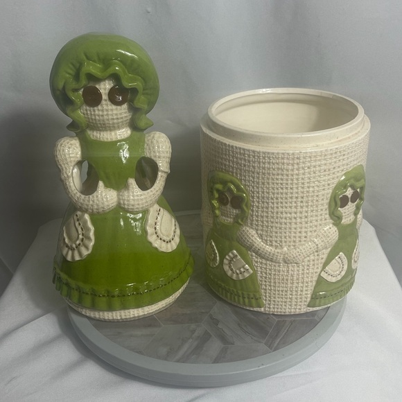 Treasure Crafts Other - Vintage Treasure Craft Raggedy Ann Knife Holder Utensil Crock Set 1979 Kitchen
